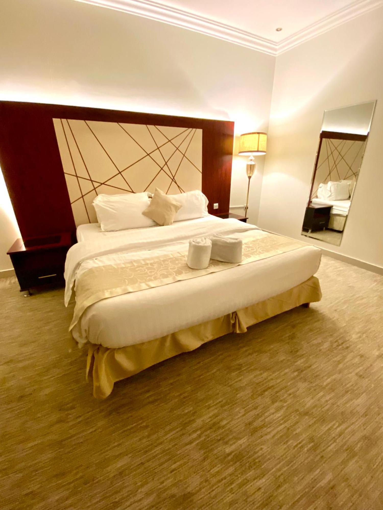 Al Joon Hotel 利雅德 外观 照片