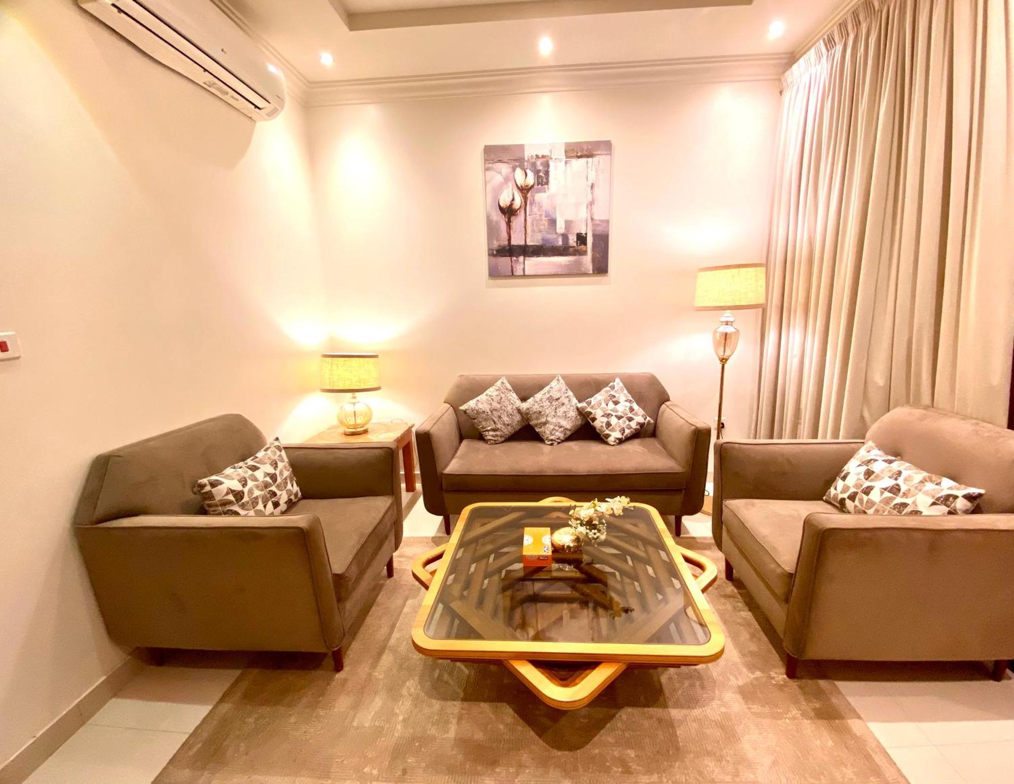 Al Joon Hotel 利雅德 外观 照片